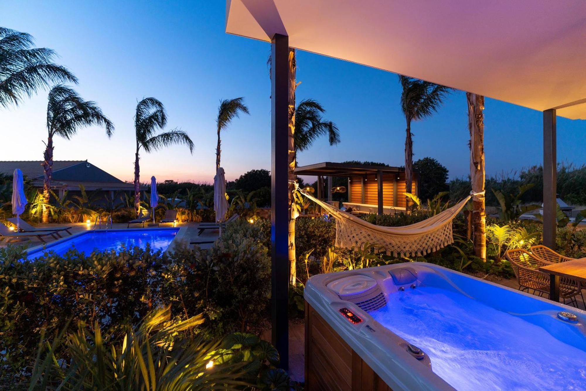 Palmeral Luxury Kremastí
